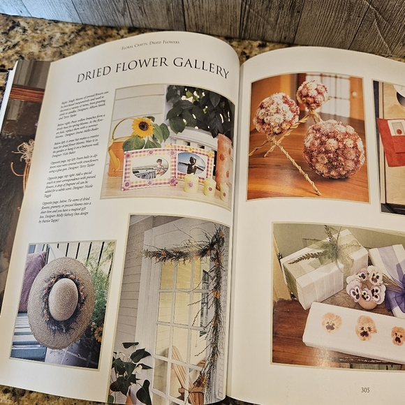 The Michaels Book of Arts & Crafts Large Hardcover Arts and Craft Projects - Picture 15 of 15